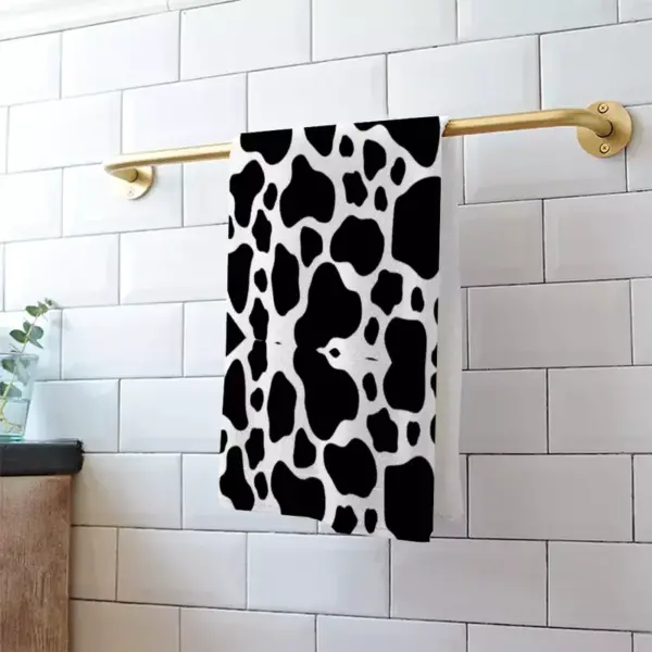 Ngombe Print Towel - Image 2