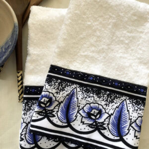 Khanga-Print Hand Towel